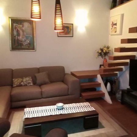 Parkview Apartment In Zagreb'S Favorite Neighborhood Екстериор снимка