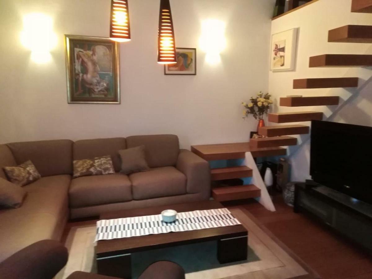Parkview Apartment In Zagreb'S Favorite Neighborhood Екстериор снимка